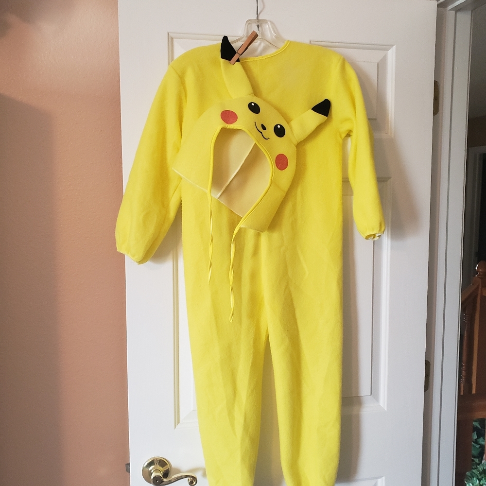 Boys Pikachu Costume
